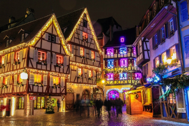 Christmas in Alsace: medieval fairs, wine and foie gras