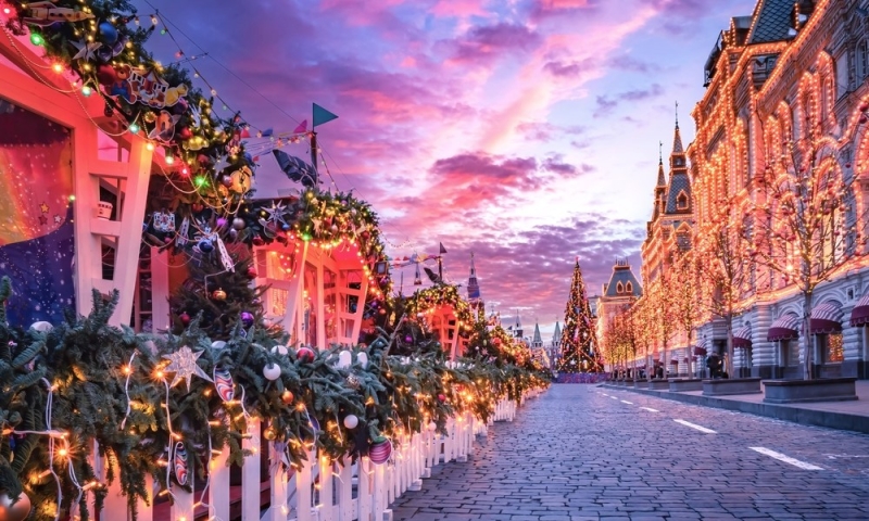New Year&#39;s fairs in Russia: where to have fun and what to buy