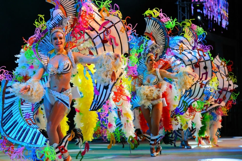 The funniest carnivals you should go to this winter