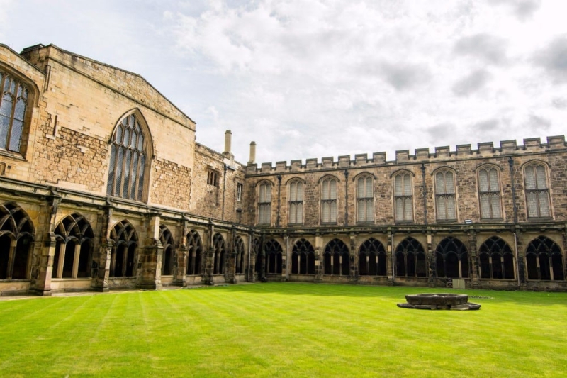 Traveling in the footsteps of Harry Potter