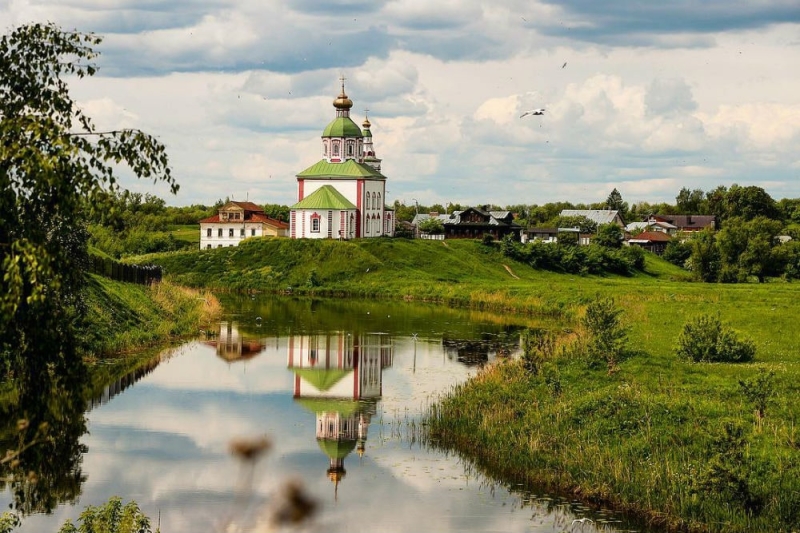 Weekend in Suzdal: ancient Russian architecture, monuments of wooden architecture and monasteries